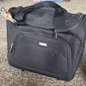 Ricardo Black Travel Bag